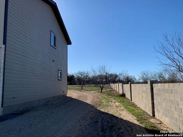 774 CR 6843, Lytle, TX 78052