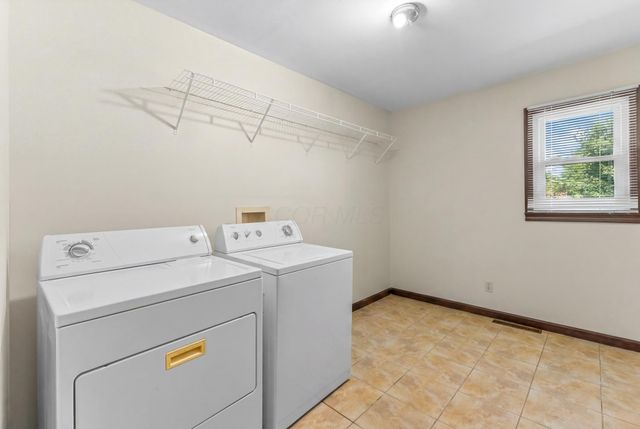 5154 Carnes Road, Carroll, OH 43112