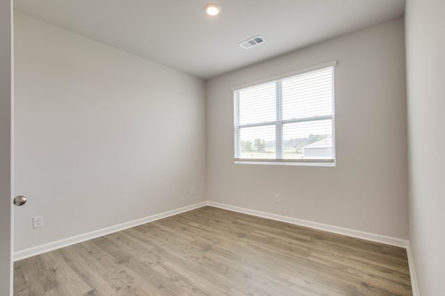 1035 Camelia Drive, White House, TN 37188