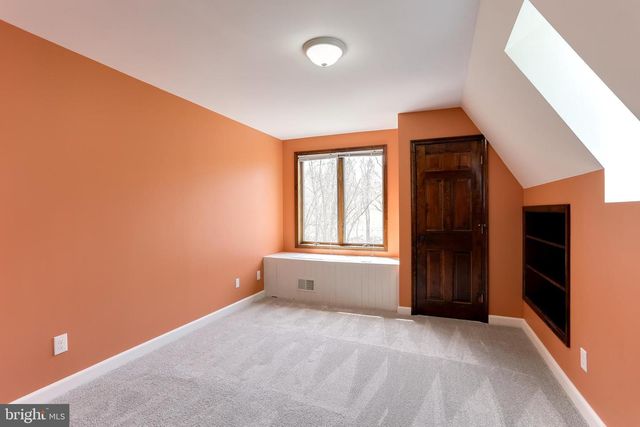 7658 GAITHER RD, Sykesville, MD 21784