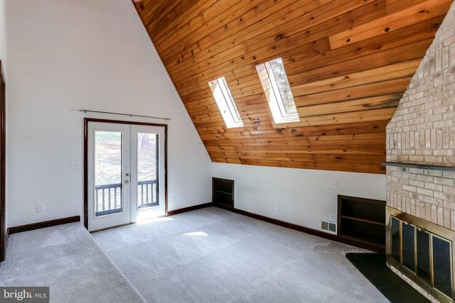 7658 GAITHER RD, Sykesville, MD 21784