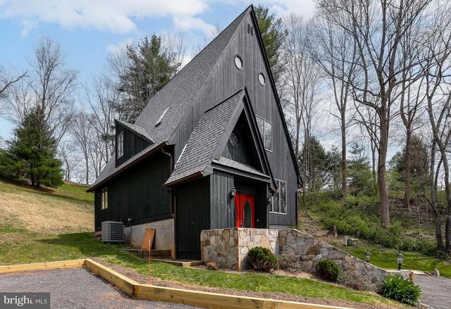 7658 GAITHER RD, Sykesville, MD 21784