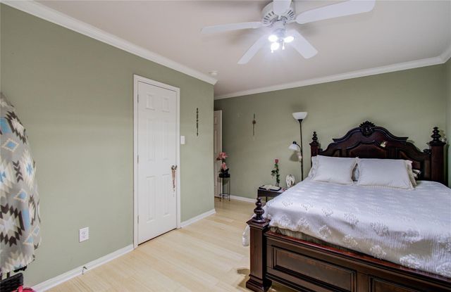 923 N Sky Drive, Houston, TX 77073