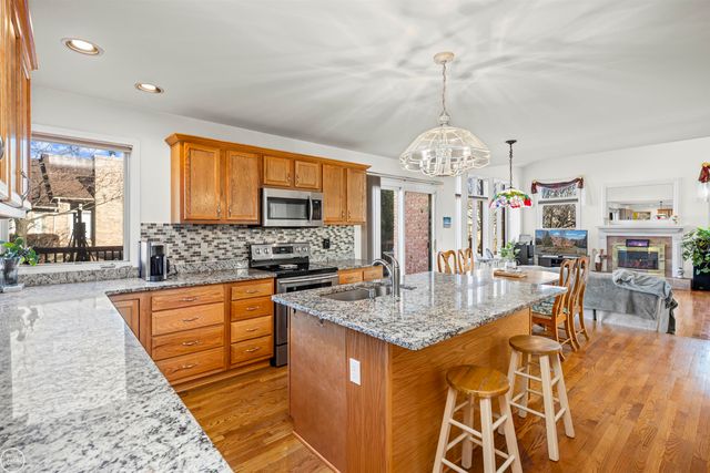 4885 Homestead Drive, Sterling Heights, MI 48314