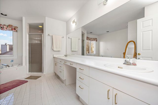 4885 Homestead Drive, Sterling Heights, MI 48314