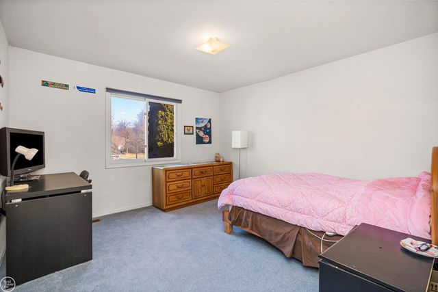 4885 Homestead Drive, Sterling Heights, MI 48314