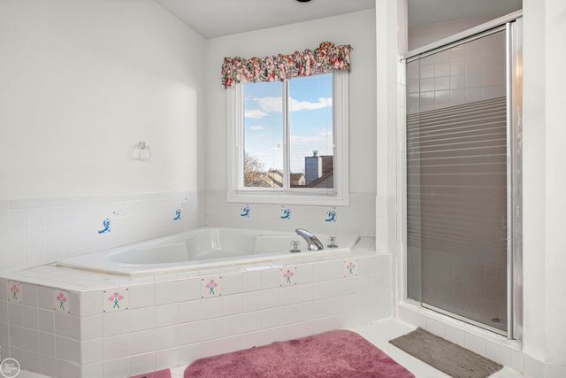 4885 Homestead Drive, Sterling Heights, MI 48314