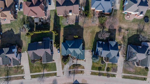 4885 Homestead Drive, Sterling Heights, MI 48314