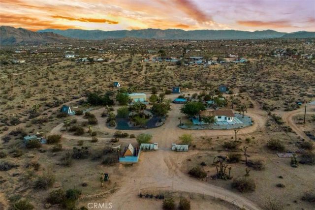 59427 La Crescenta Drive, Yucca Valley, CA 92284