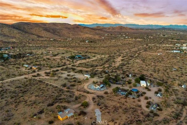 59427 La Crescenta Drive, Yucca Valley, CA 92284