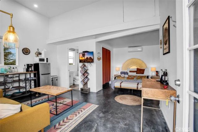 59427 La Crescenta Drive, Yucca Valley, CA 92284