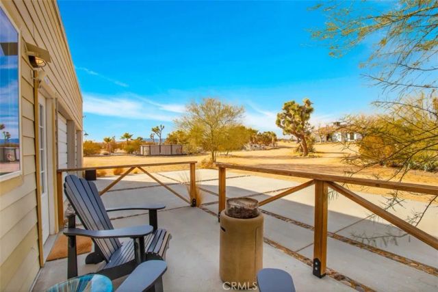 59427 La Crescenta Drive, Yucca Valley, CA 92284