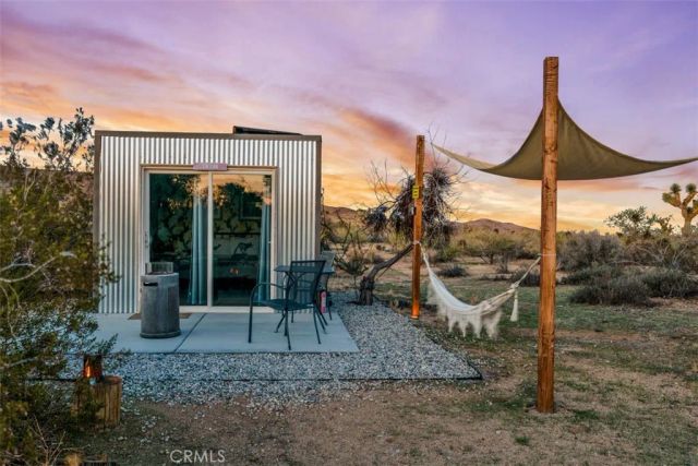 59427 La Crescenta Drive, Yucca Valley, CA 92284