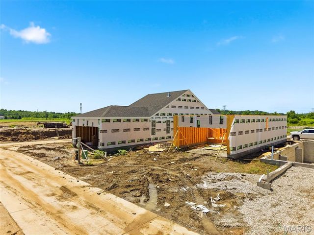 1712 Dyess Street, St Charles, MO 63301