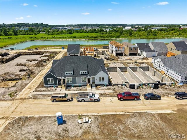 1712 Dyess Street, St Charles, MO 63301