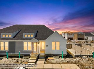 1712 Dyess Street, St Charles, MO 63301
