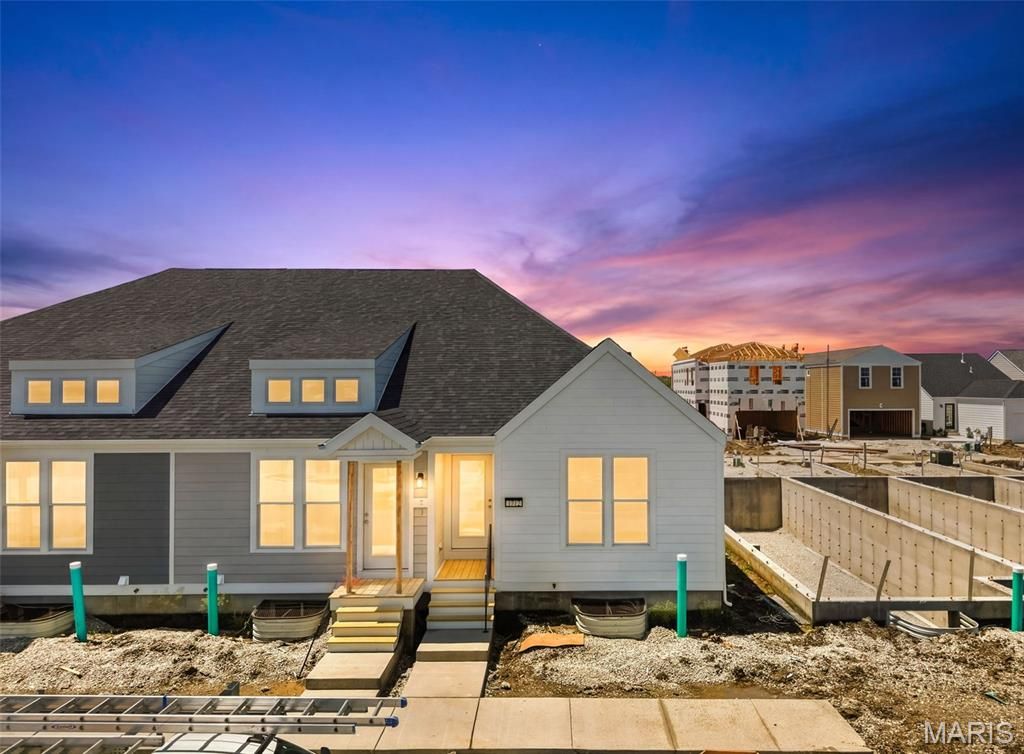 1712 Dyess Street, St Charles, MO 63301