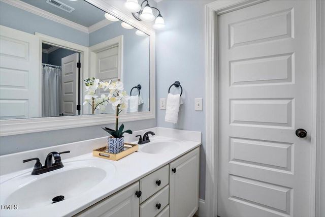 6728 Fawn Hoof Trail, Holly Springs, NC 27540