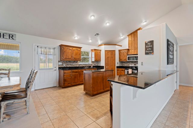 451 N Bailey Lane, Vinita, OK 74301