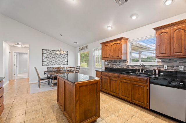 451 N Bailey Lane, Vinita, OK 74301