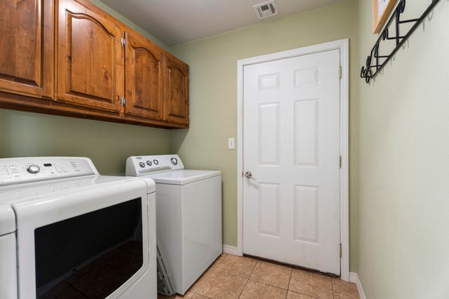 451 N Bailey Lane, Vinita, OK 74301
