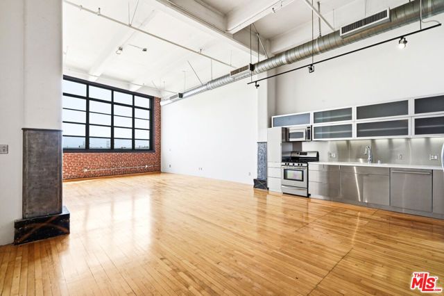 1850 Industrial Street 605, Los Angeles, CA 90021