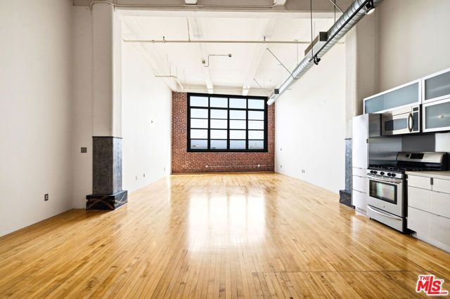 1850 Industrial Street 605, Los Angeles, CA 90021