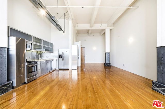 1850 Industrial Street 605, Los Angeles, CA 90021