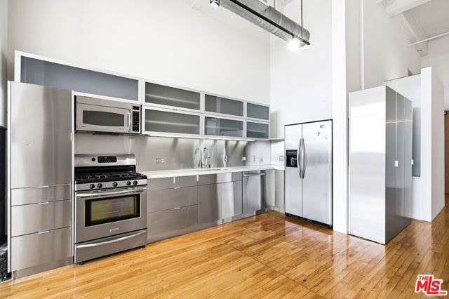 1850 Industrial Street 605, Los Angeles, CA 90021