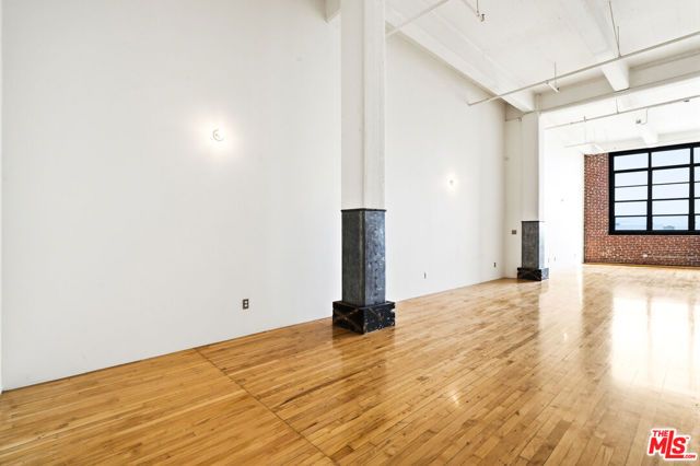 1850 Industrial Street 605, Los Angeles, CA 90021