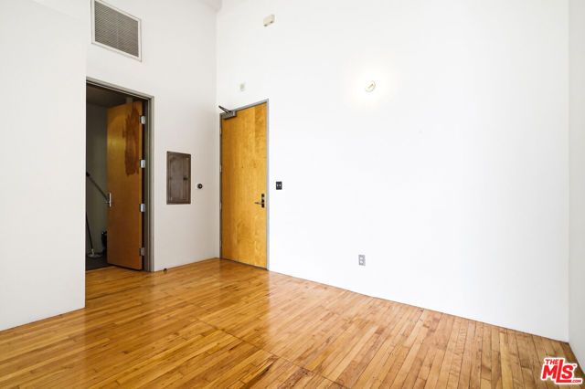 1850 Industrial Street 605, Los Angeles, CA 90021