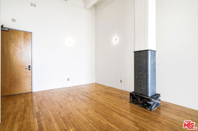 1850 Industrial Street 605, Los Angeles, CA 90021