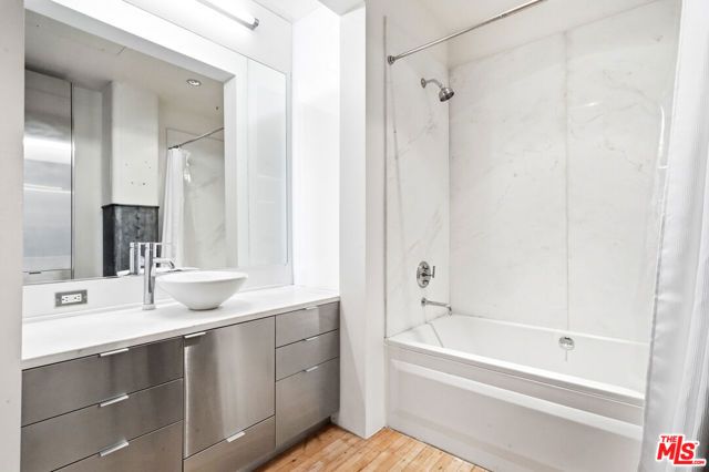 1850 Industrial Street 605, Los Angeles, CA 90021