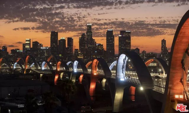 1850 Industrial Street 605, Los Angeles, CA 90021