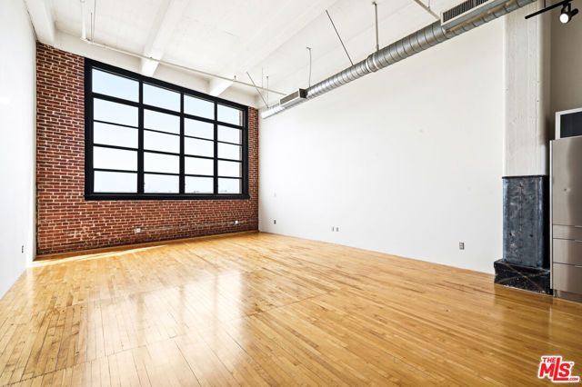 1850 Industrial Street 605, Los Angeles, CA 90021