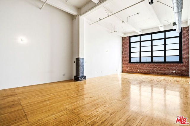 1850 Industrial Street 605, Los Angeles, CA 90021