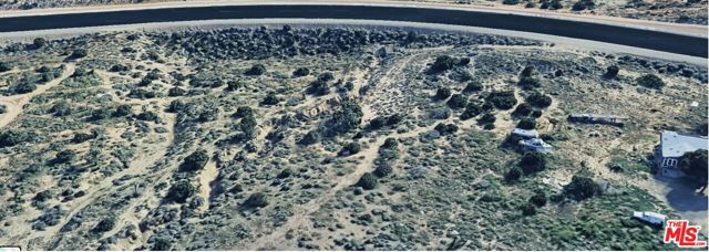 100 E 49th Street, Palmdale, CA 93550