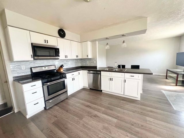 1014 E 34TH Street, Erie, PA 16504