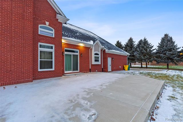 72824 Solanus Drive, Bruce, MI 48065