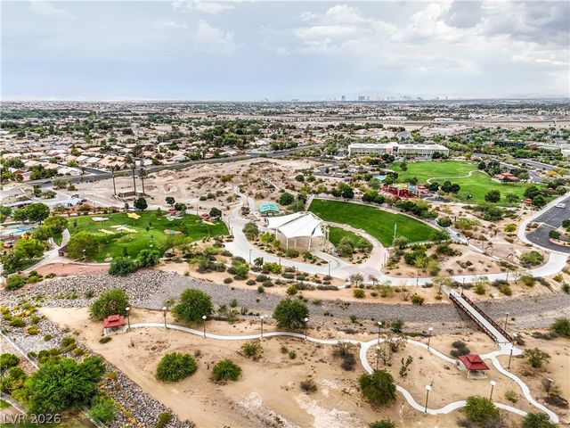 7841 Odysseus Avenue, Las Vegas, NV 89131