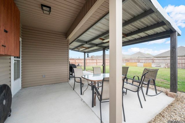 42426 Tigers Eye Stone Ave, Prairieville, LA 70769