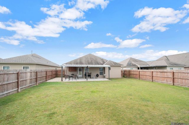 42426 Tigers Eye Stone Ave, Prairieville, LA 70769