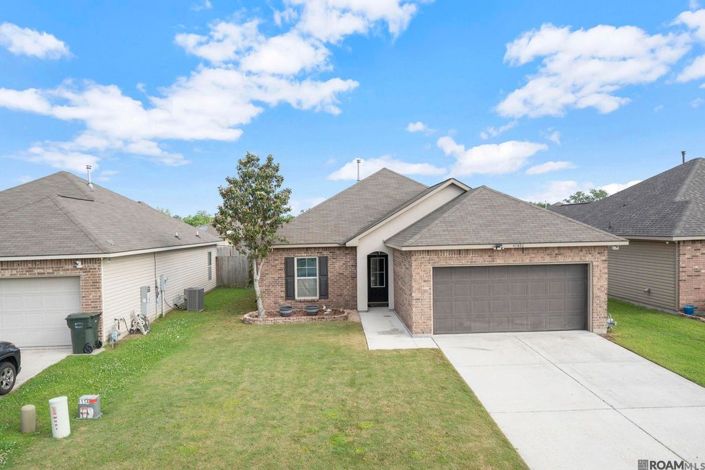 42426 Tigers Eye Stone Ave, Prairieville, LA 70769