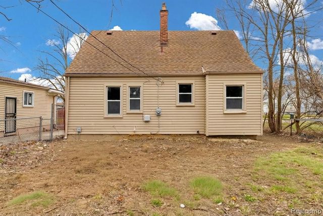 7819 Longacre Street, Detroit, MI 48228