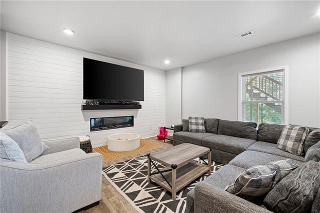 417 Darnell Road, Canton, GA 30115