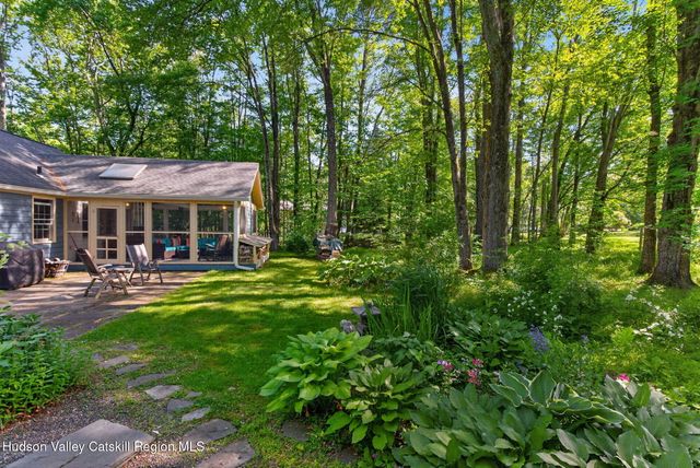 18 Playhouse Lane, Woodstock, NY 12498