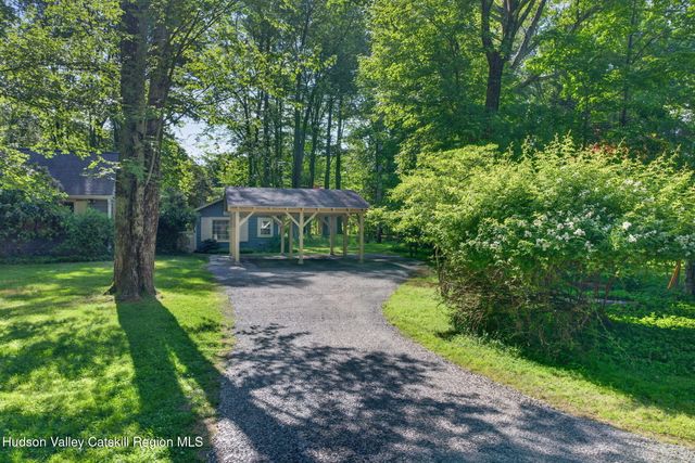 18 Playhouse Lane, Woodstock, NY 12498
