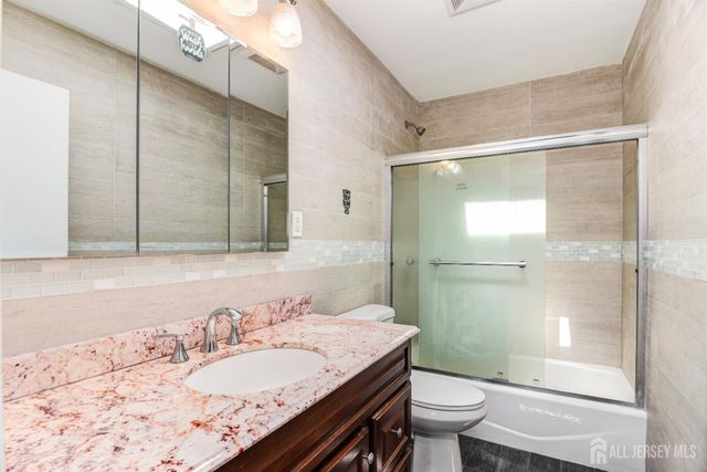 167 N Main Street N 169, Milltown, NJ 08850