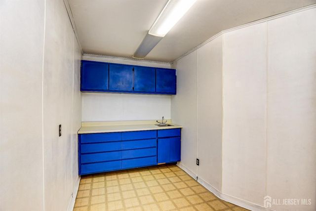 167 N Main Street N 169, Milltown, NJ 08850