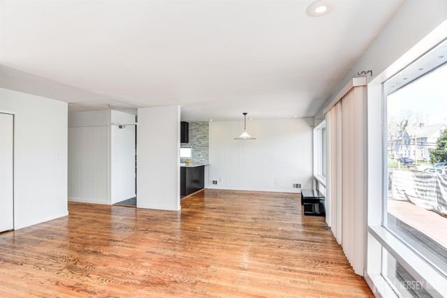 167 N Main Street N 169, Milltown, NJ 08850